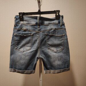 Sandpiper Denim Jean Shorts Size 8 Petite Stretch 5 Pocket Cuffed Zip Fly Womens